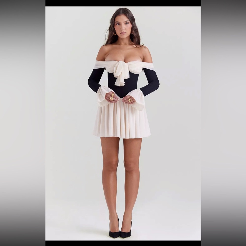 HOUSE OF CB 'Alana' Black & Cream Off Shoulder Dress /Size S US 4-6